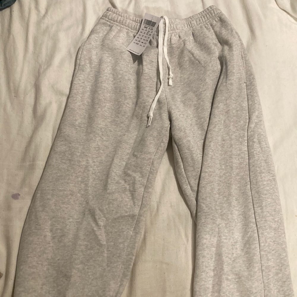 Brandy Melville sweatpants
